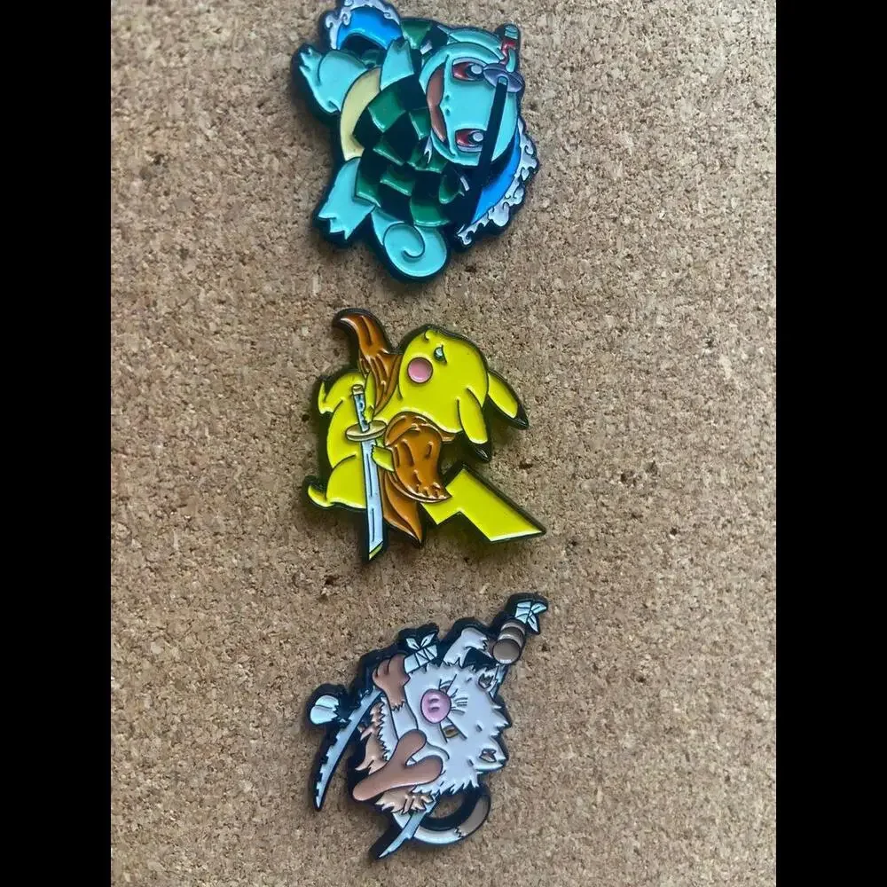 Mankey&Hashibira Inosuke pin - Picture 3 of 3